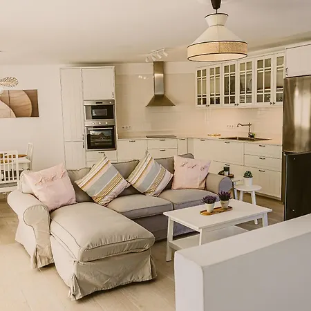 Casa Usha Semesterbostad *
